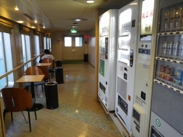 飲み物自動販売機