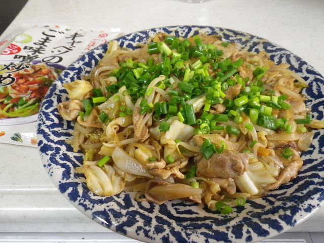 キャベツごまみそ炒め