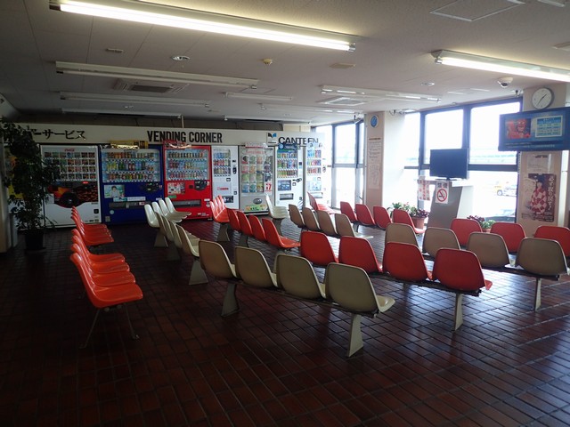 八戸港フェリーターミナル