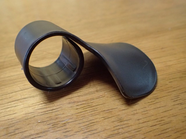 スロットルアシスト