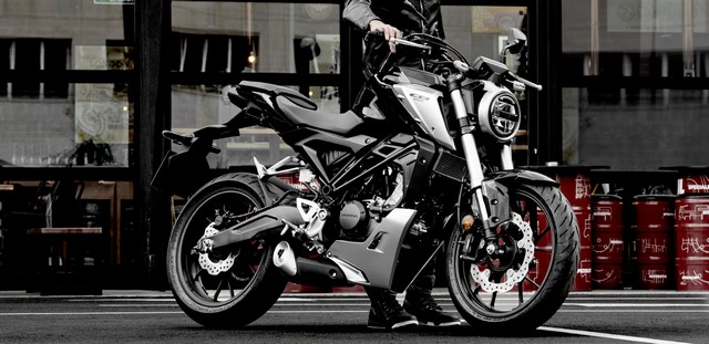 ホンダCB125R:448,200円