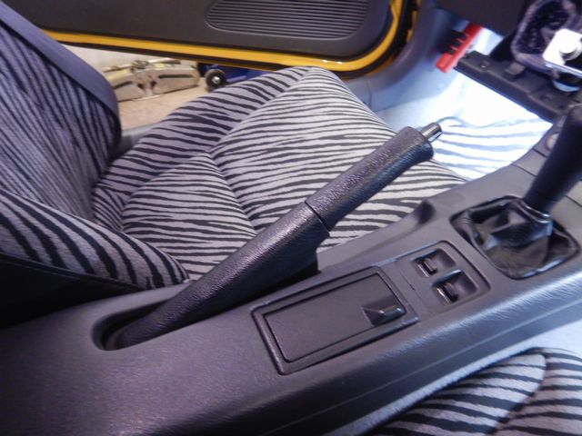 サイドブレーキ