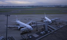 沖縄空港からレンタカーを借りると便利なはずだ。