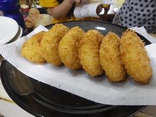 揚げ物はダッチオーブンでやると最高にうまい