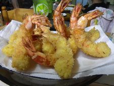 エビフライを真っ直ぐ揚げるコツ【おまけ:エビ殻ダシみそ汁】