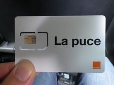 パリの空港で「Orange」のSIMを買ったんだけどつながらなかった【トホホ・・・】