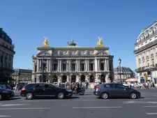 フランスは予想以上に禁煙が進んでいなかった【路上喫煙・くわえタバコOK!】