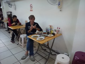 台湾遠征DAY2:今日の夕飯はイタリア人サイクリスト・セルジオと一緒に