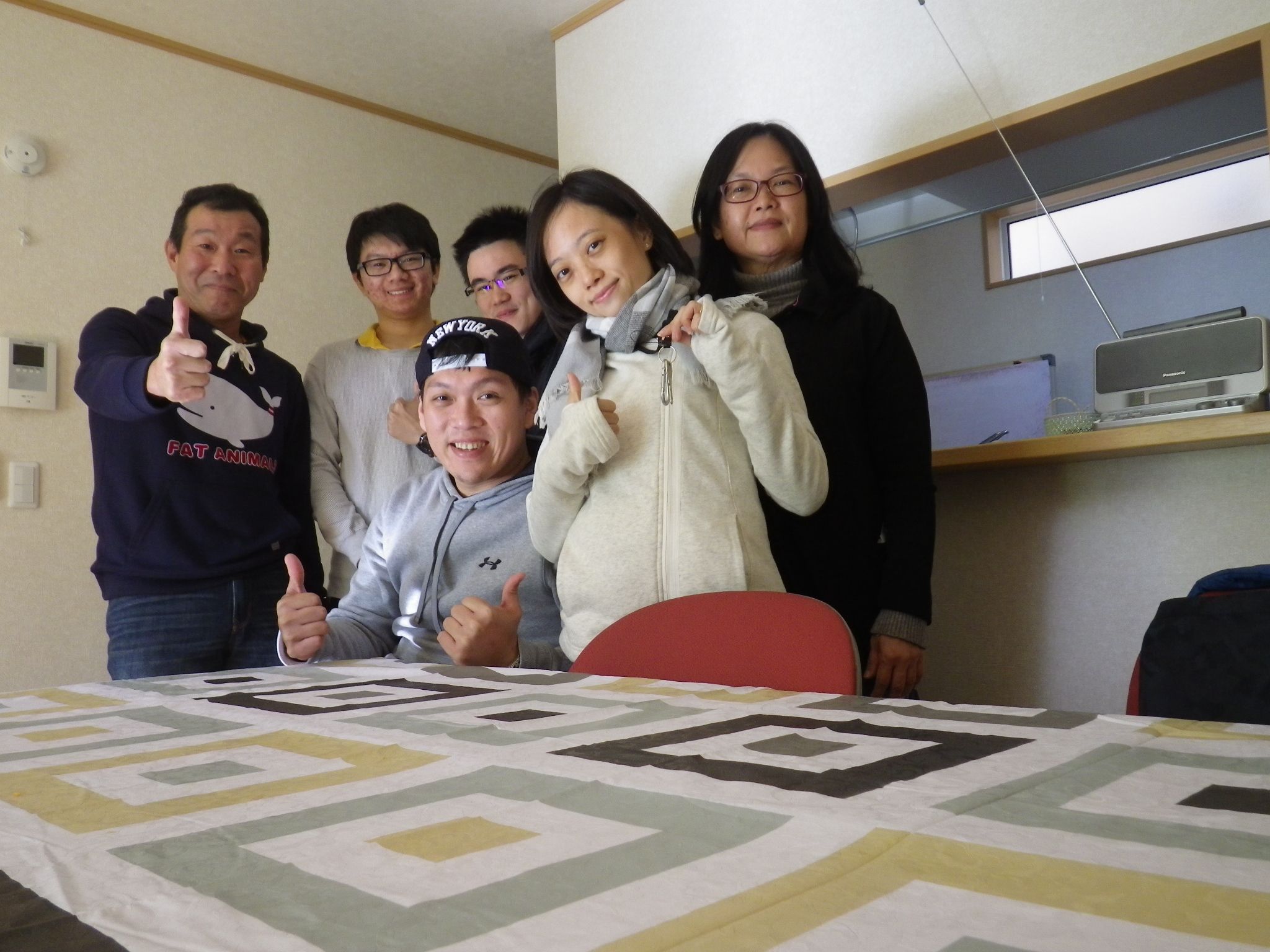 Airbnb:ウィグルの方5人組がやってきた【Airbnbってスゴイ!】