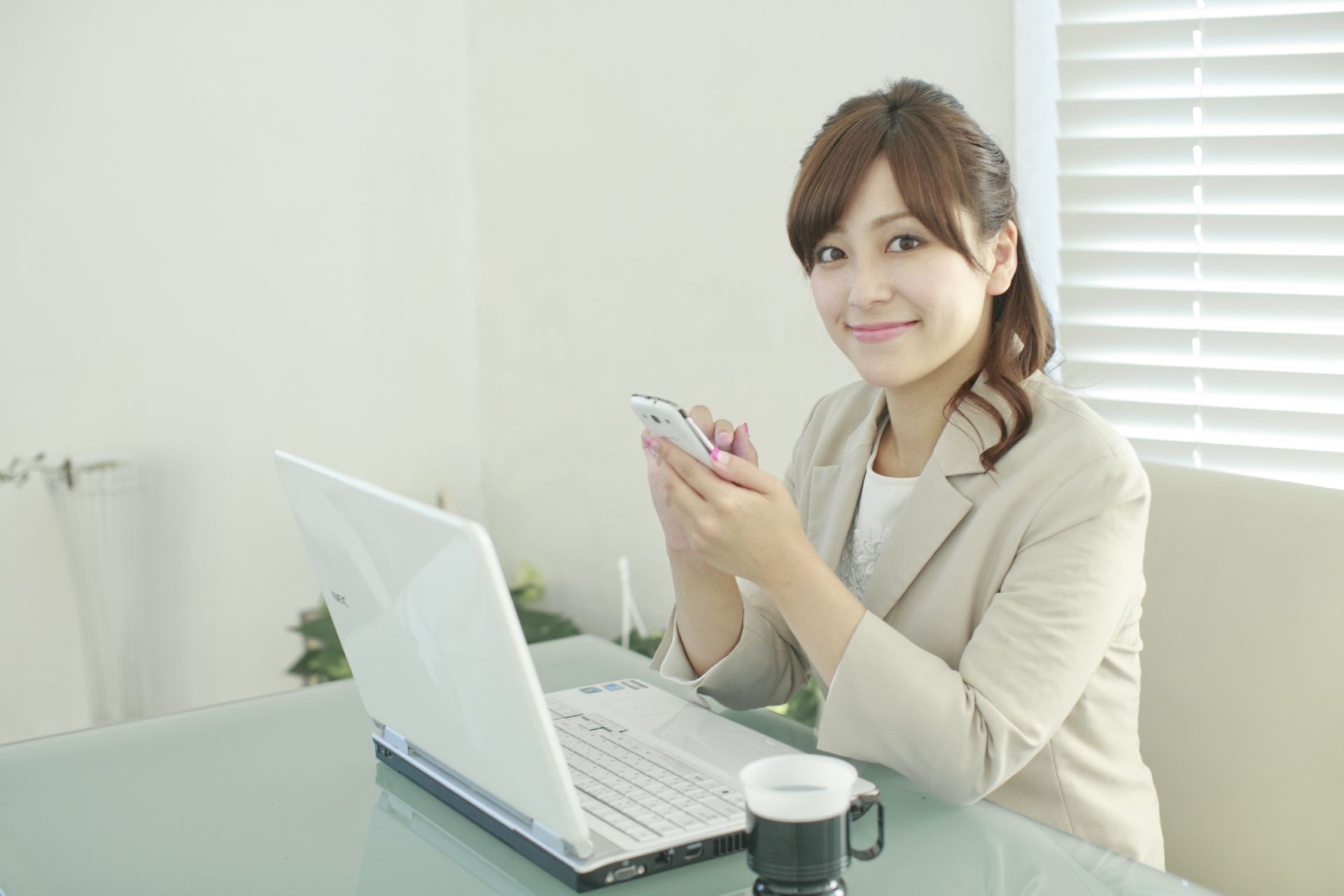 LINE(ライン):パソコン版の簡単インストール・QRコード登録【3分で完了】