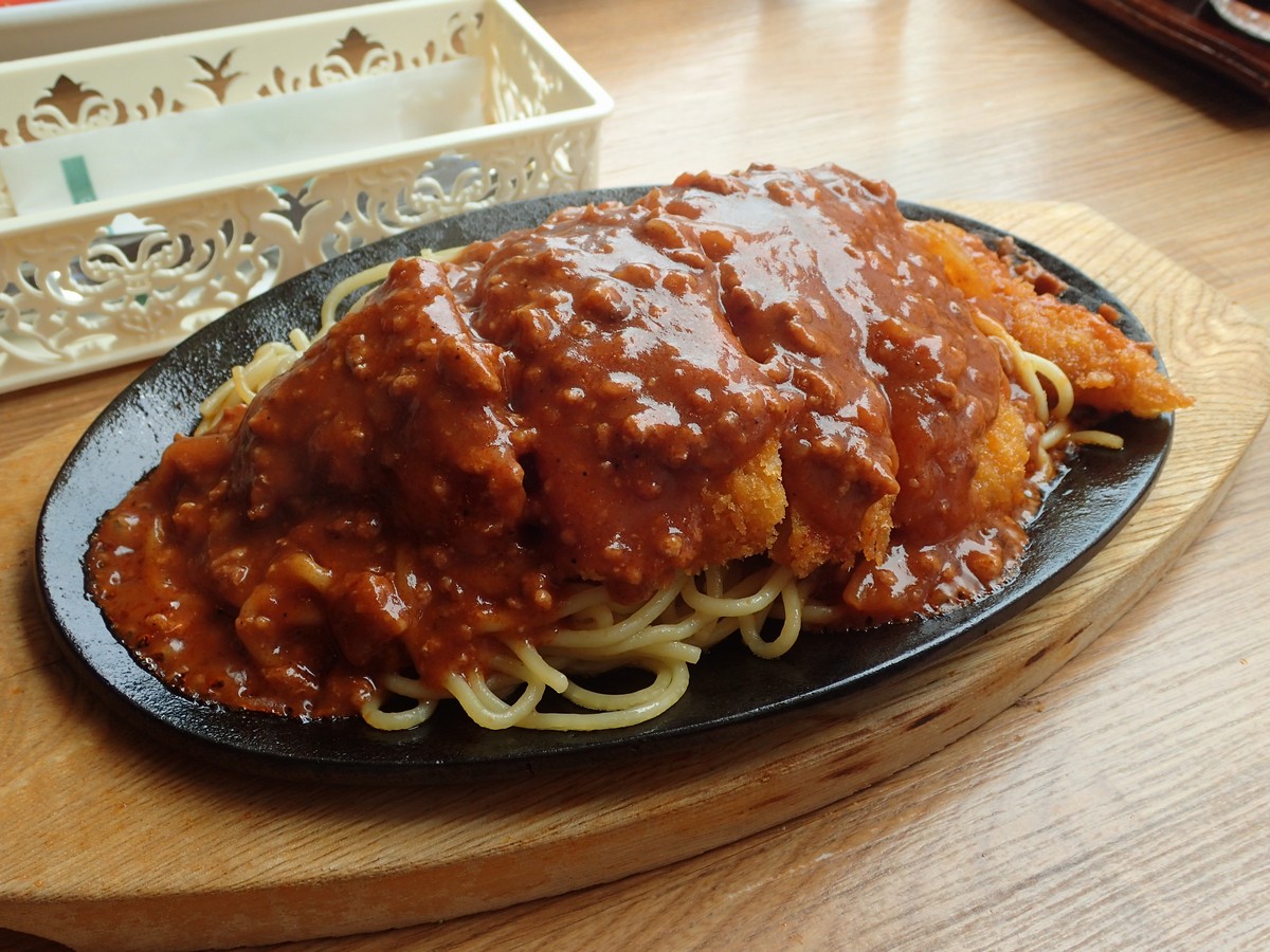 「レストラン泉屋」という釧路のソウルフードレストランに行ってみた【伝説のスパカツを食した】