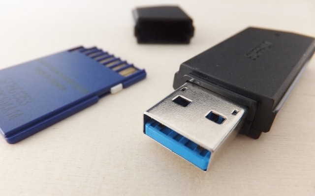 SDカード USBメモリ容量表示がおかしい時の対処法：SDFormatter