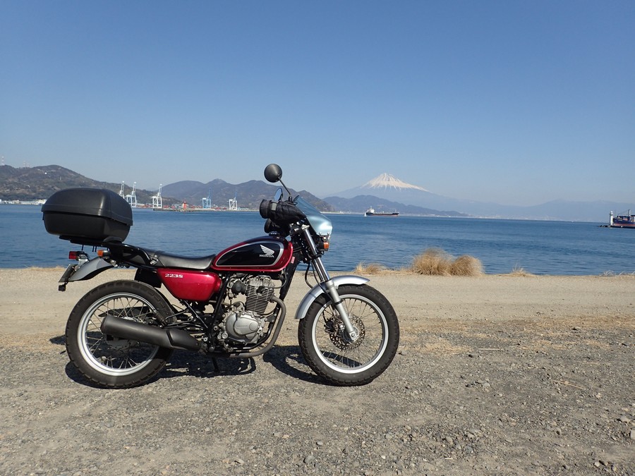 ホンダCB223Sの中古価格とヤフオクの落札適正価格について