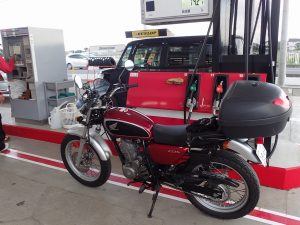 CB223Sの燃費は安定のリッター36.7km/Lと優秀!