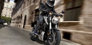 今も買える！125cc（原付二種）スーパースポーツで熱いヤツ8台！