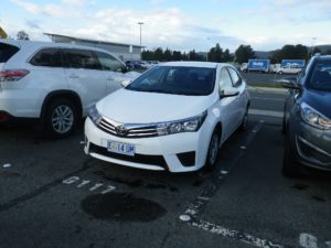 海外レンタカーを乗る時のおすすめグッズ13選【海外ドライブ必需品】