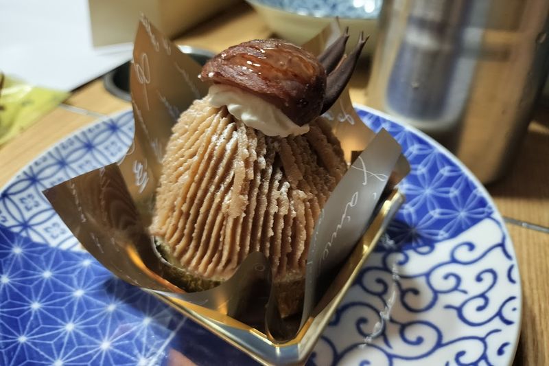 ヒロ・クレイン 新潟県上越市｜後詰めシュークリーム/訪問・実食レビュー